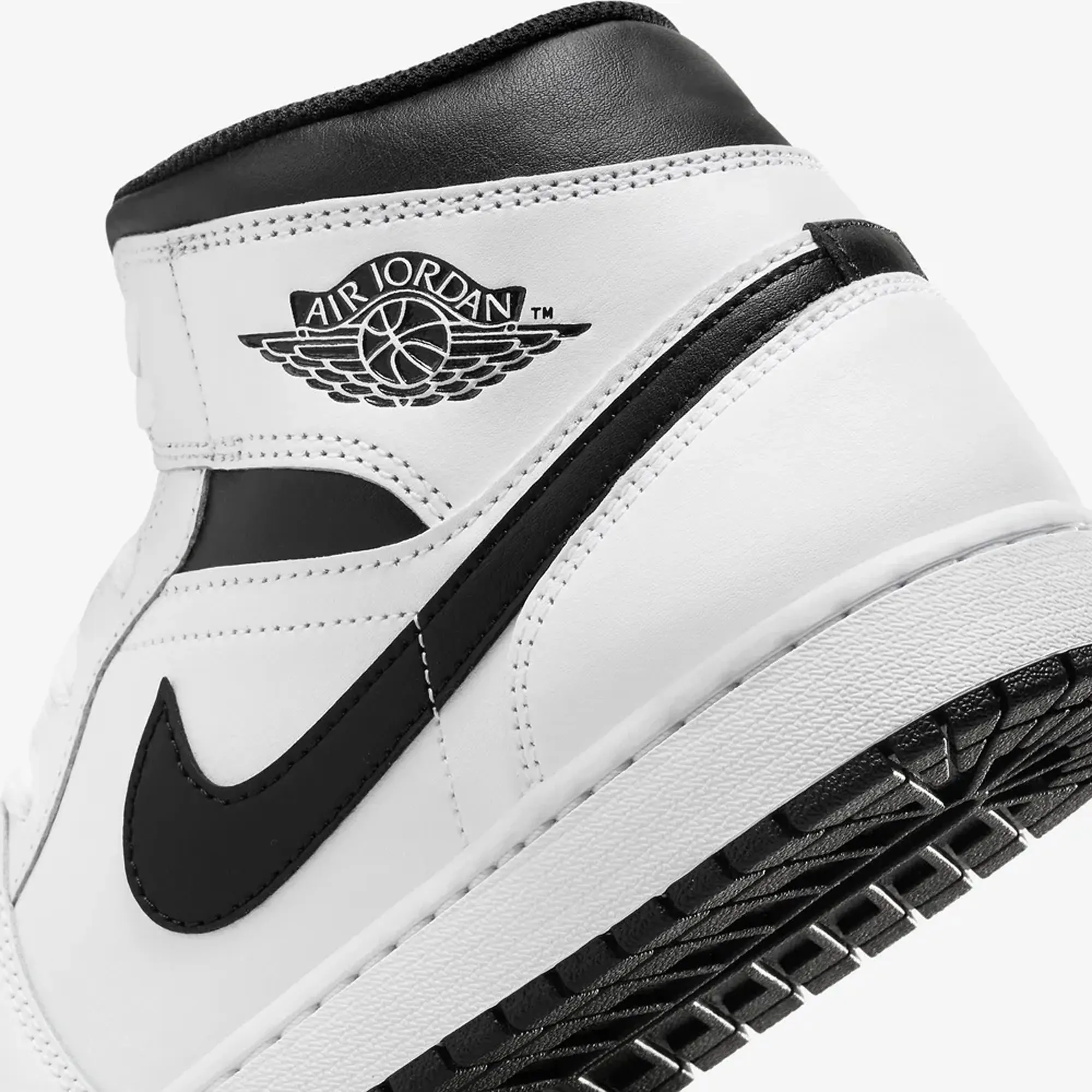 AIR JORDAN 1 MID 'WHITE/BLACK-WHITE-BLACK'