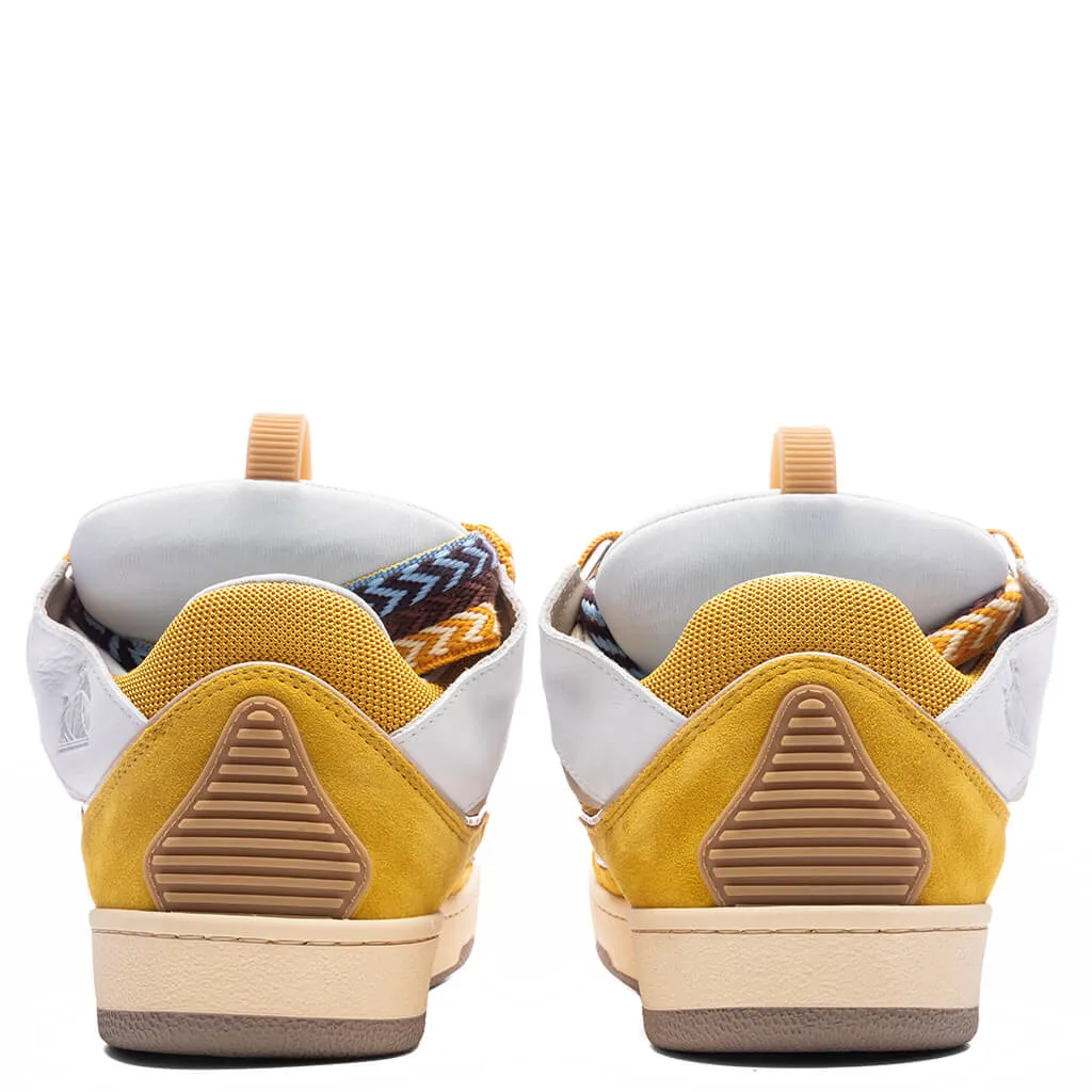 Curb Sneakers - White/Yellow