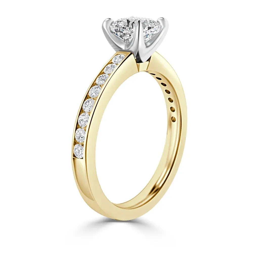 Eva - 18ct Yellow Gold - Cushion