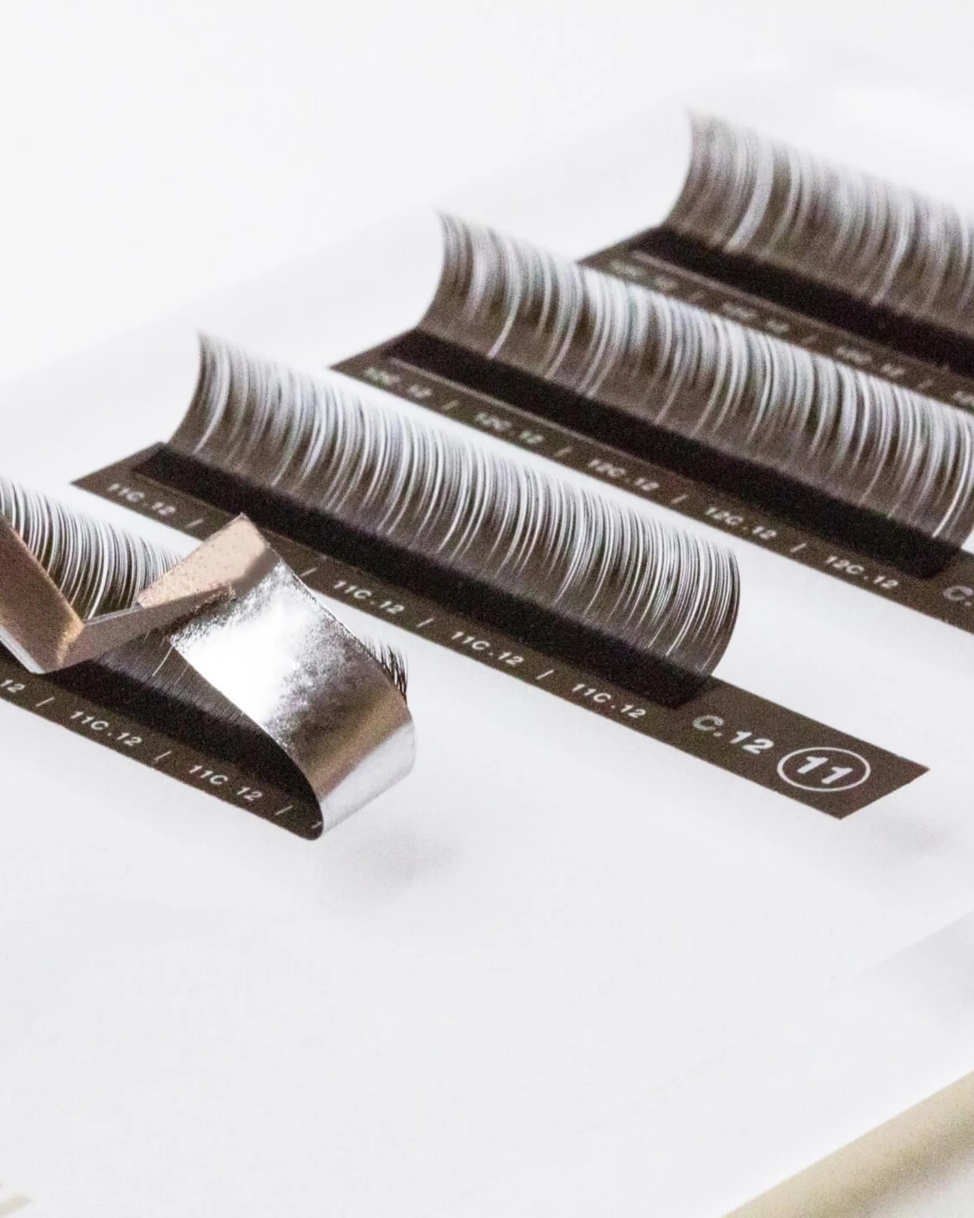 L-Curl Brunette Lashes (Mixed Trays)